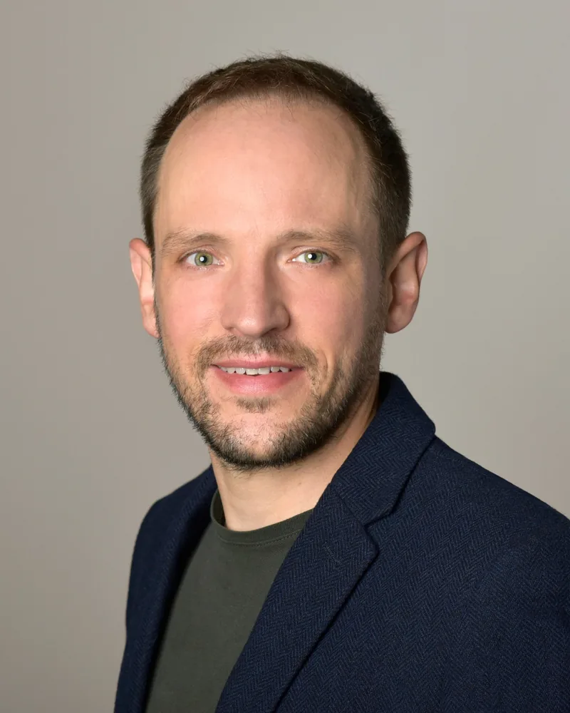 Porträt von Dirk Althaus